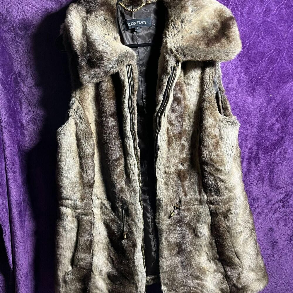 Ellen-tracy Women's Brown Gilet